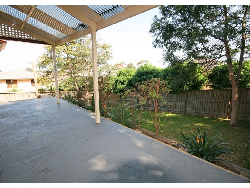 15 Gahans Lane, Woonona NSW 2517