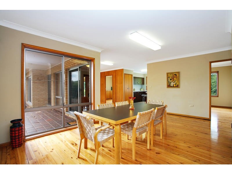 10-12 Treetop Glen, Thirroul NSW 2515