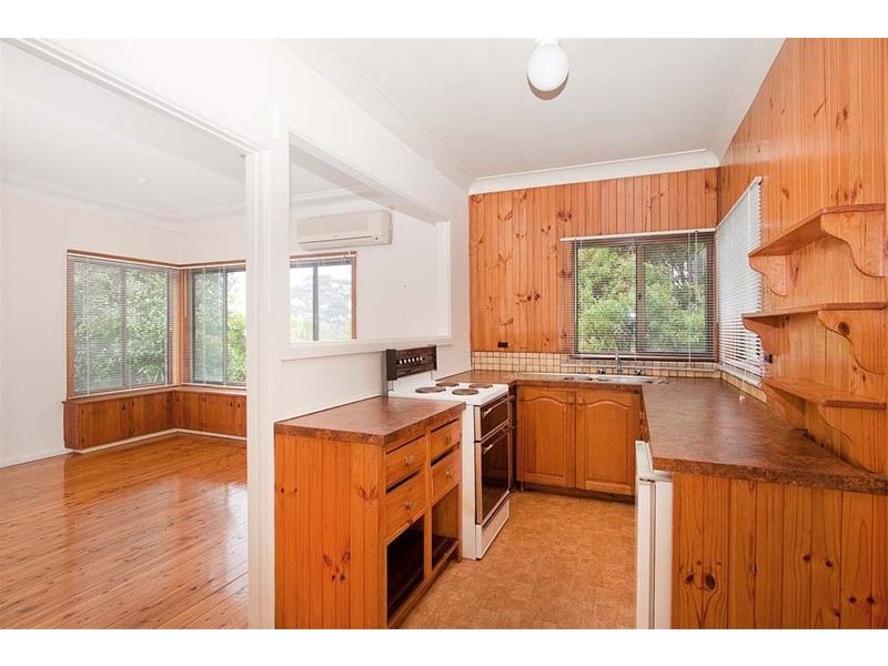 42 Buttenshaw Drive, Coledale NSW 2515