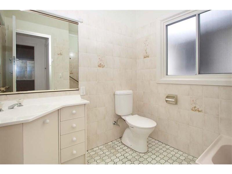 42 Buttenshaw Drive, Coledale NSW 2515