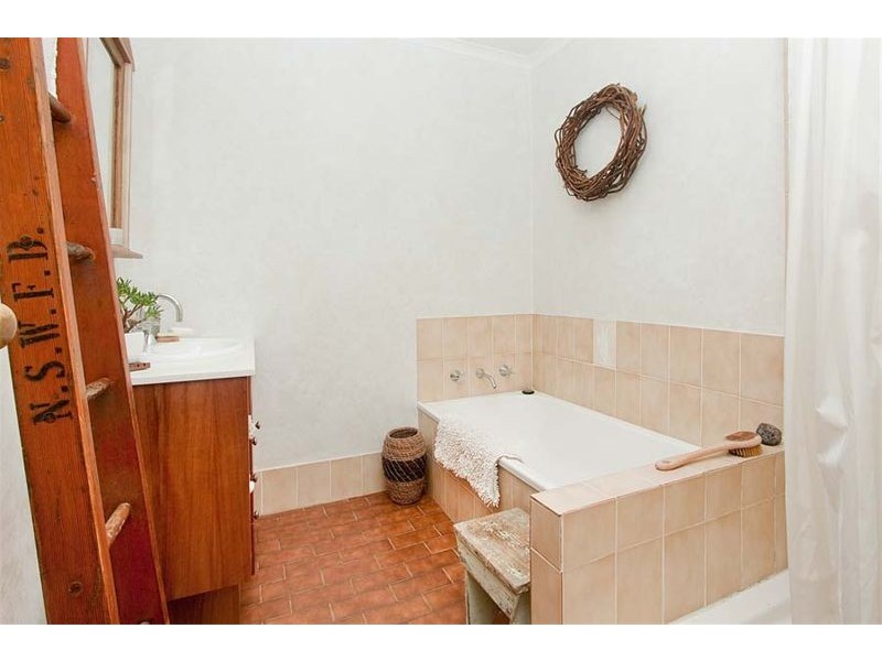 29 Buttenshaw Drive, Coledale NSW 2515