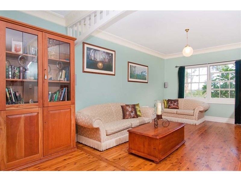 95 Princes Highway, Thirroul NSW 2515