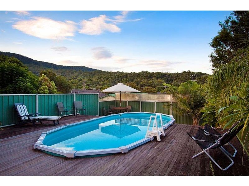 1 Hillcrest Avenue, Woonona NSW 2517