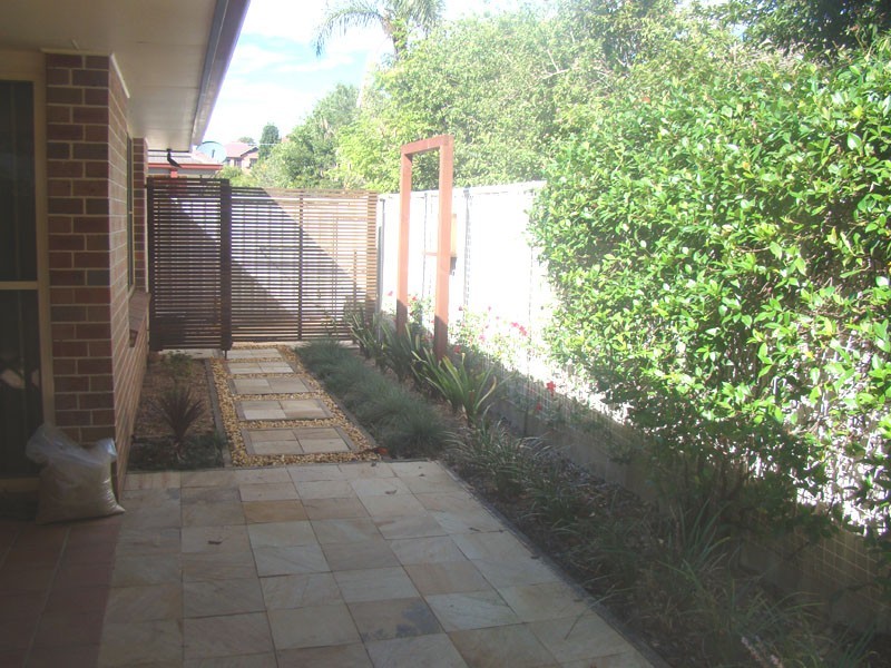 8/13a Organs Road, Bulli NSW 2516