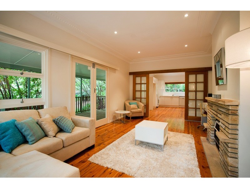 9 Asquith Street, Austinmer NSW 2515