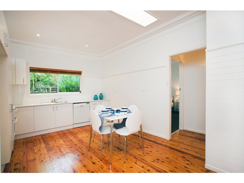 9 Asquith Street, Austinmer NSW 2515