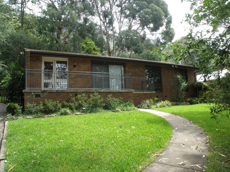 64 Buttenshaw Drive, Coledale NSW 2515