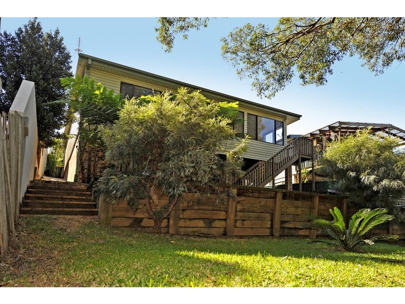 82 Princes Highway, Thirroul NSW 2515