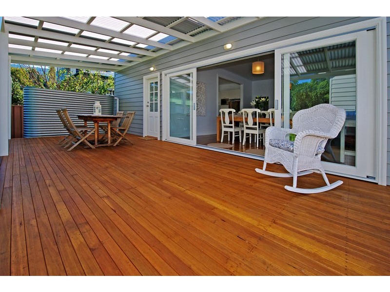 9 George Street, Thirroul NSW 2515