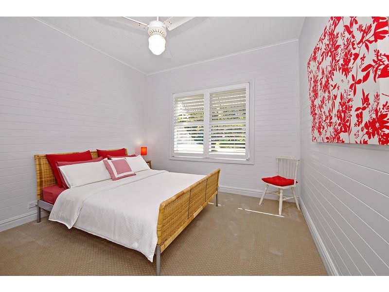 9 George Street, Thirroul NSW 2515