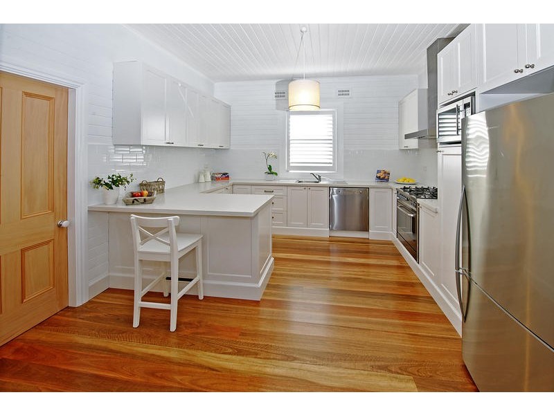 9 George Street, Thirroul NSW 2515