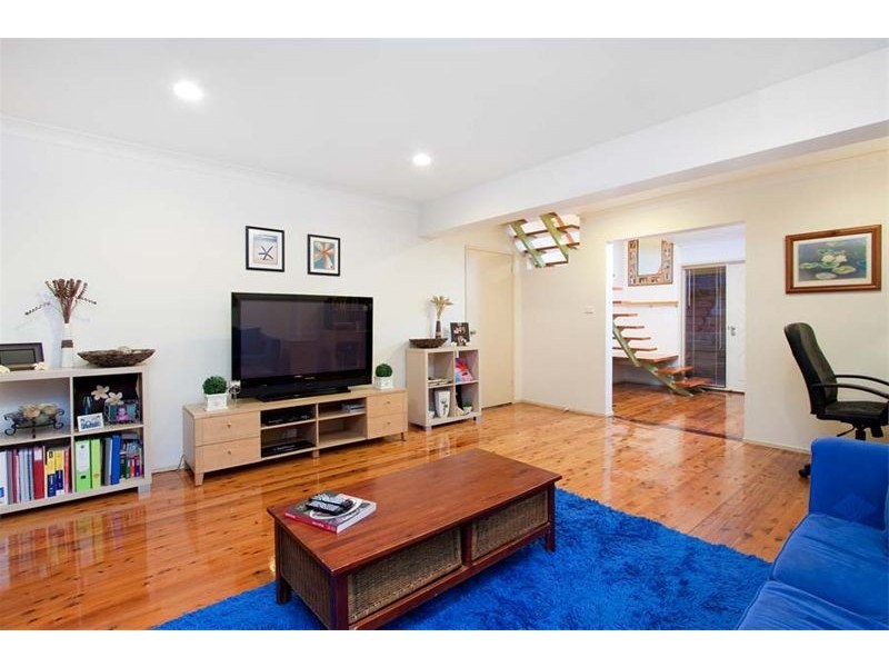 46 Lyndon Street, Corrimal NSW 2518