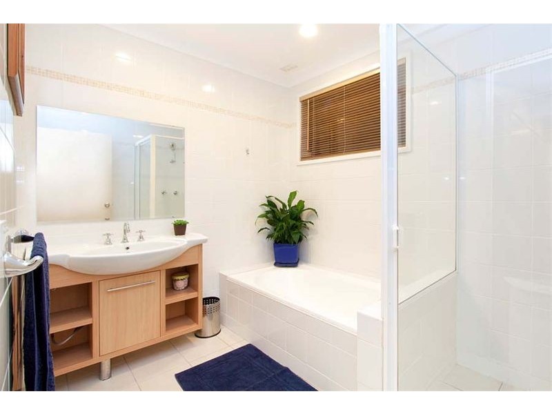46 Lyndon Street, Corrimal NSW 2518
