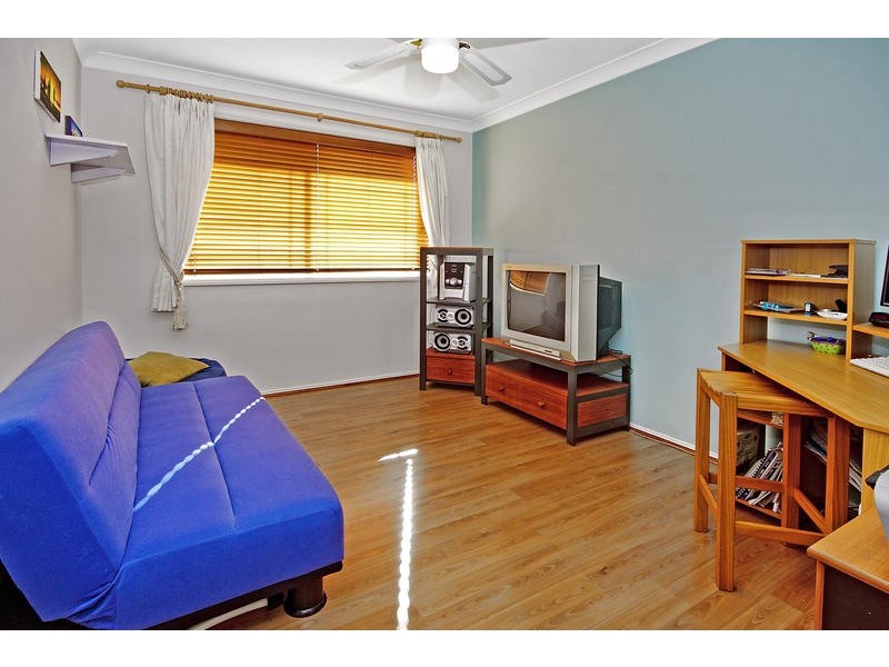 4/10 Gordon Street, Woonona NSW 2517