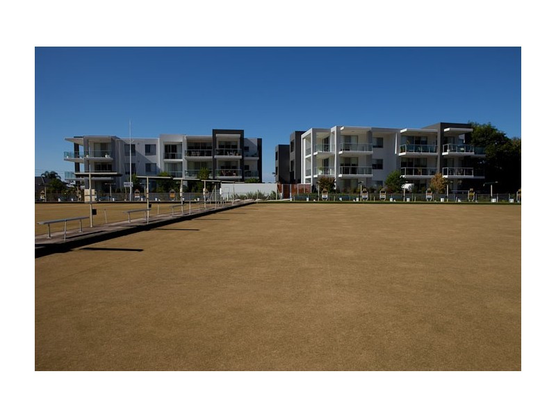 30/40 McCauley Street, Thirroul NSW 2515