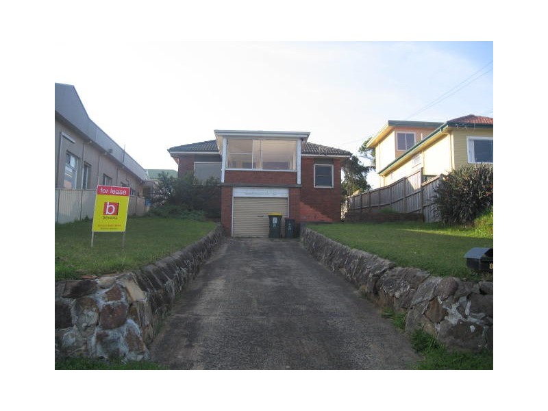 8 Corbett Avenue, Thirroul NSW 2515