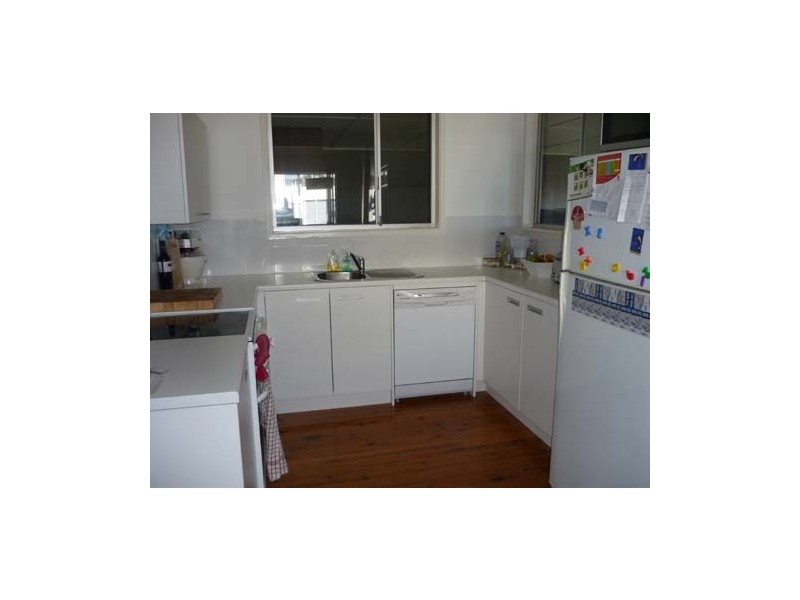 49 Armagh Parade, Thirroul NSW 2515