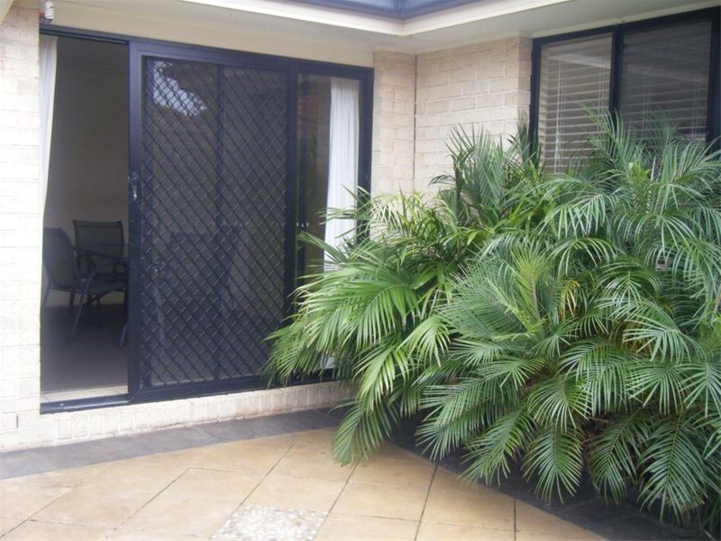 12 Wattle Road, Woonona NSW 2517