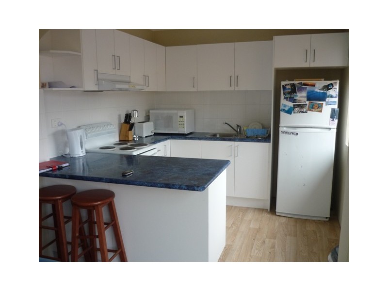 4/18 Ocean Street, Thirroul NSW 2515