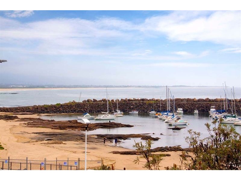 15/2-8 Harbour Street, Wollongong NSW 2500