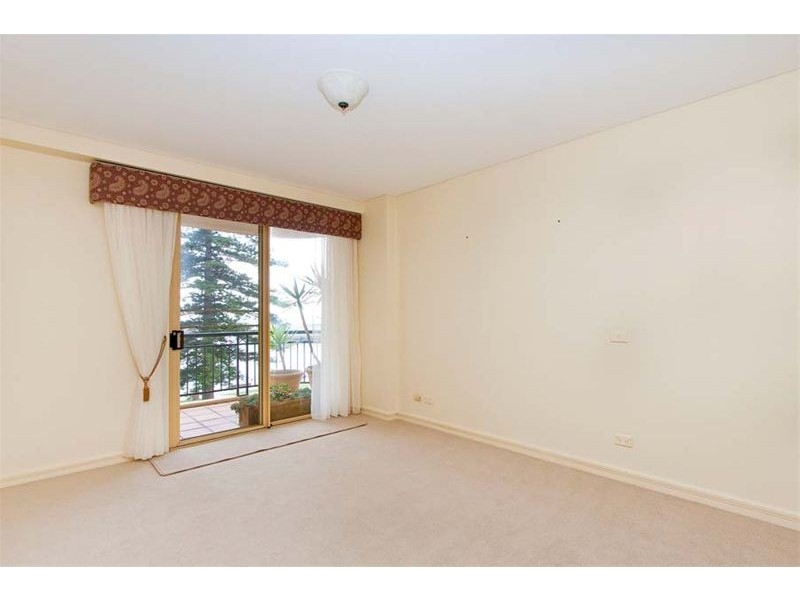 15/2-8 Harbour Street, Wollongong NSW 2500
