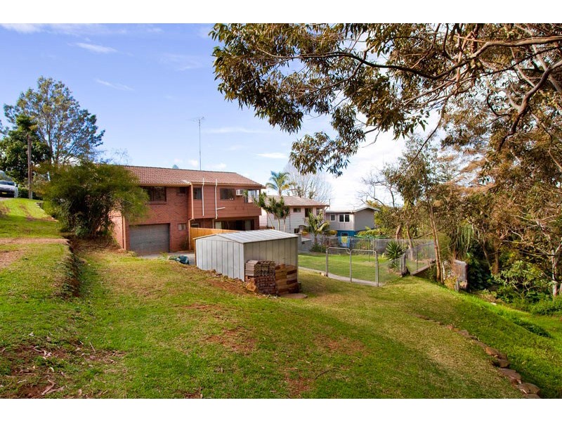 27 Armagh Parade, Thirroul NSW 2515