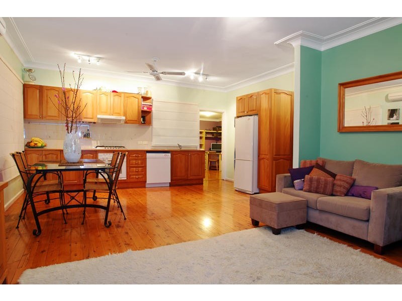 17 William Street, Bulli NSW 2516