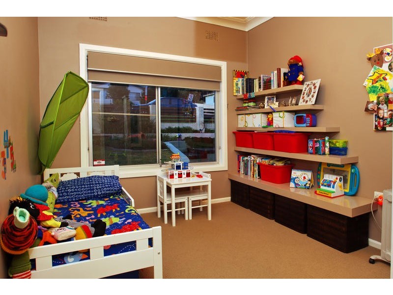 17 William Street, Bulli NSW 2516