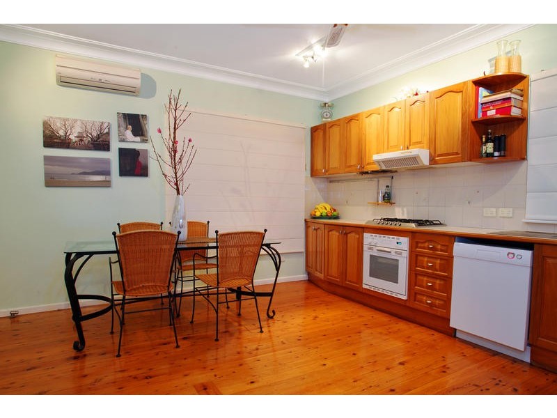 17 William Street, Bulli NSW 2516