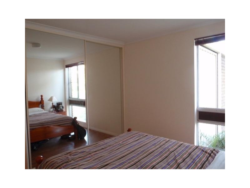 1/17 Henley Road, Thirroul NSW 2515