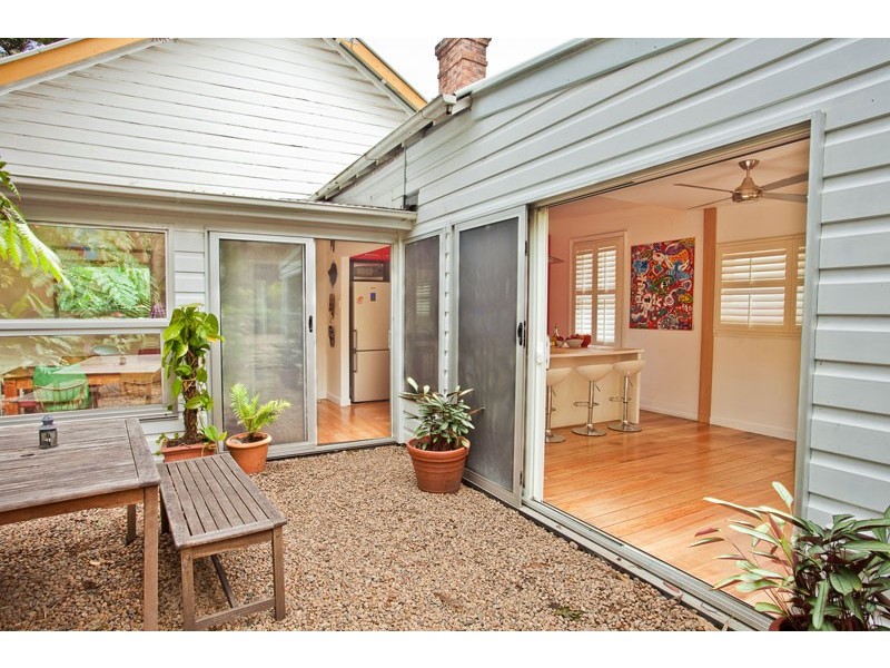 720 Lawrence Hargrave Drive, Coledale NSW 2515