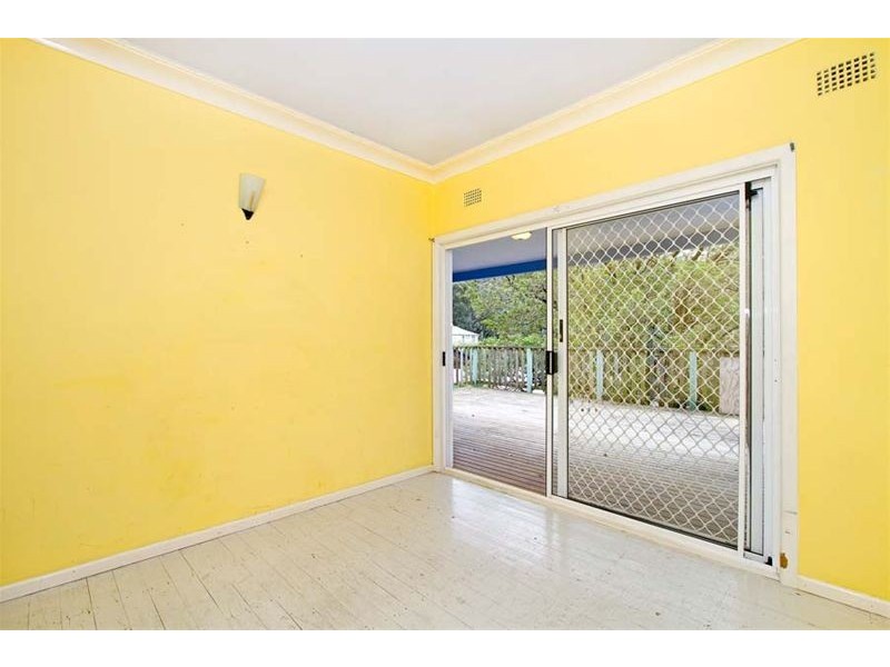 12 Balmer Crescent, Woonona NSW 2517