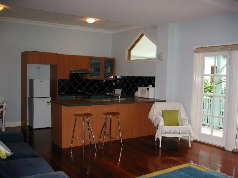 1 & 2/15 The Grove, Austinmer NSW 2515