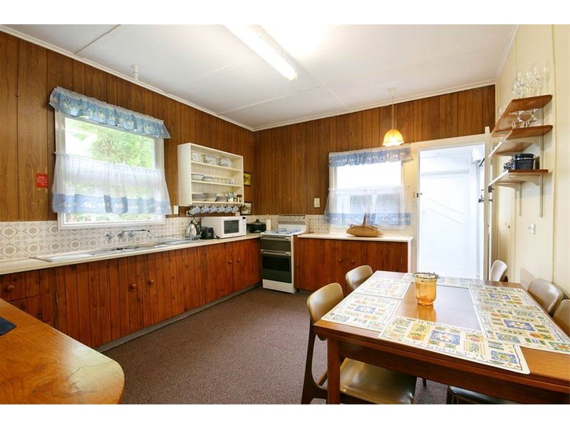 18b Pass Avenue, Thirroul NSW 2515