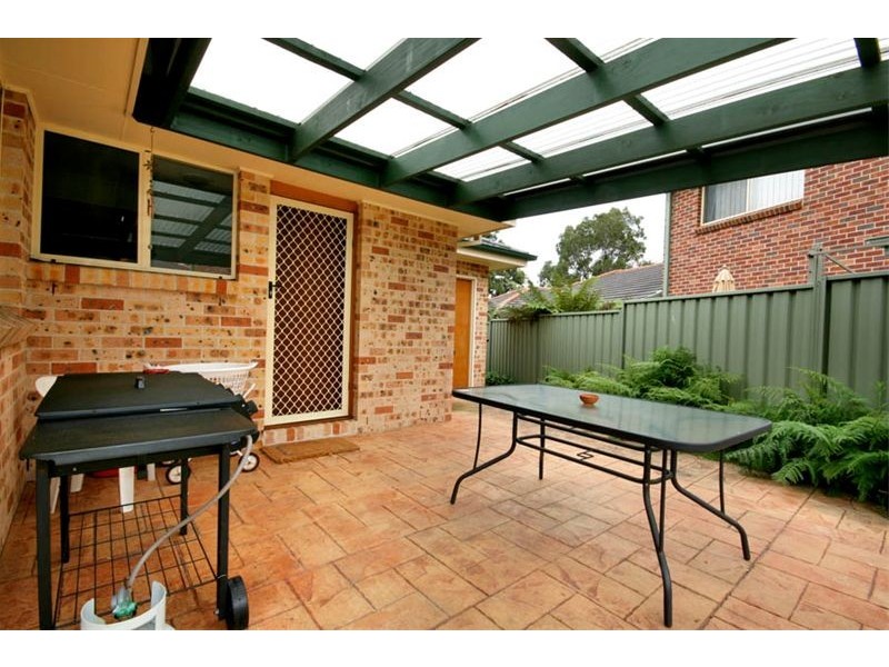 1/6 Bean Street, Thirroul NSW 2515