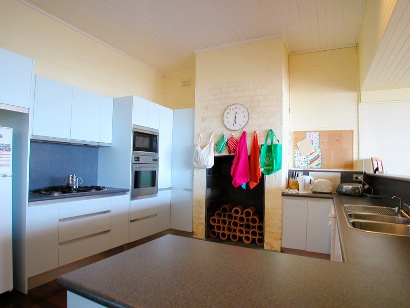 767 Lawrence Hargrave Drive, Coledale NSW 2515