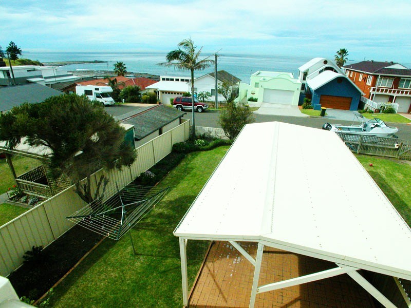 767 Lawrence Hargrave Drive, Coledale NSW 2515