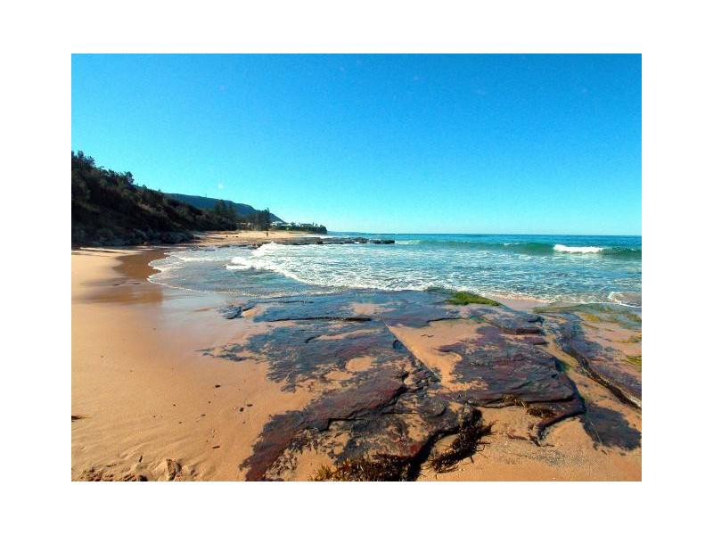 4 Lawrence Hargrave Drive, Austinmer NSW 2515