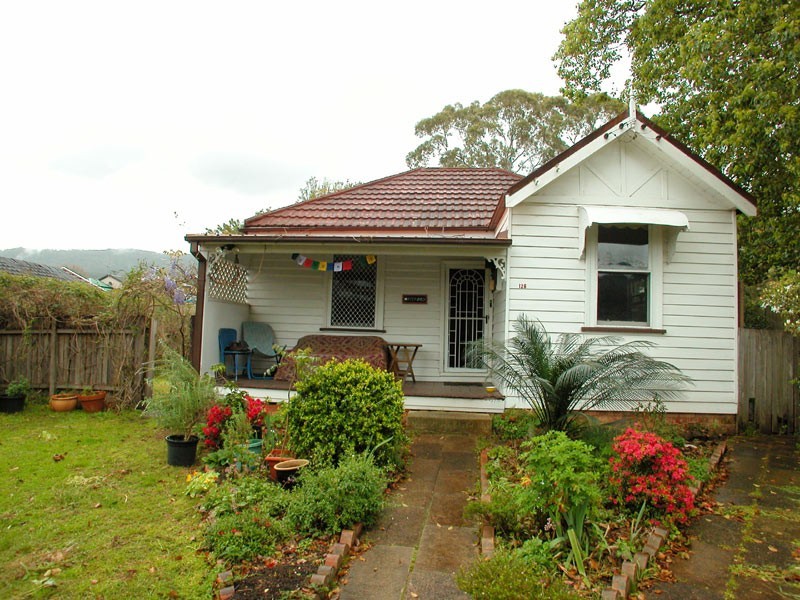 126  Phillip Street, Thirroul NSW 2515