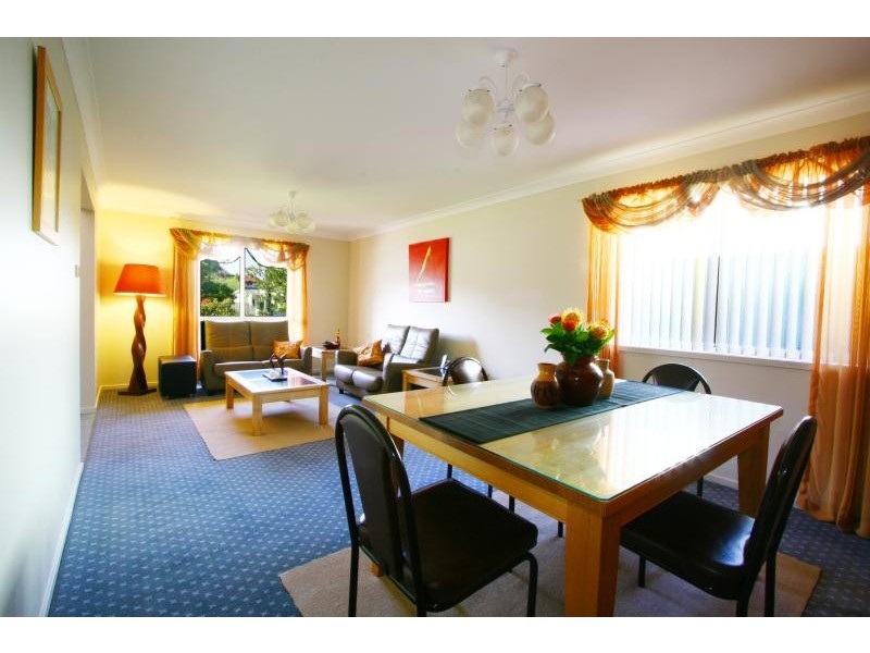 13  Godolphin Street, Bulli NSW 2516