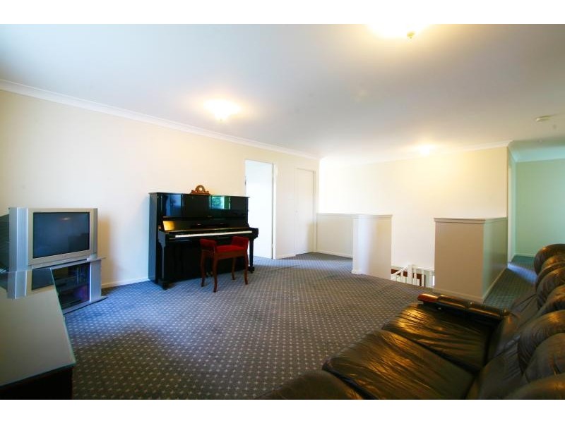 13  Godolphin Street, Bulli NSW 2516