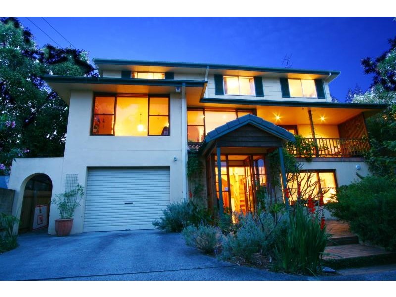 816 Lawrence Hargrave Drive, Coledale NSW 2515