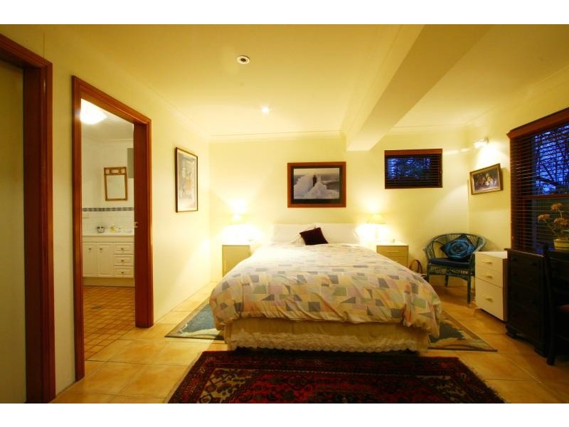816 Lawrence Hargrave Drive, Coledale NSW 2515