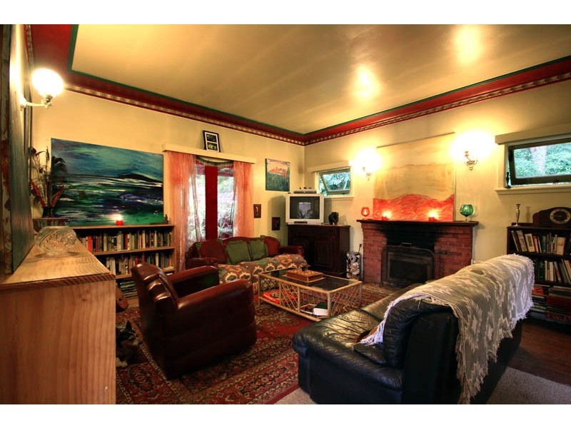 54  Railway Street, Austinmer NSW 2515