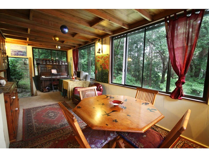 54  Railway Street, Austinmer NSW 2515