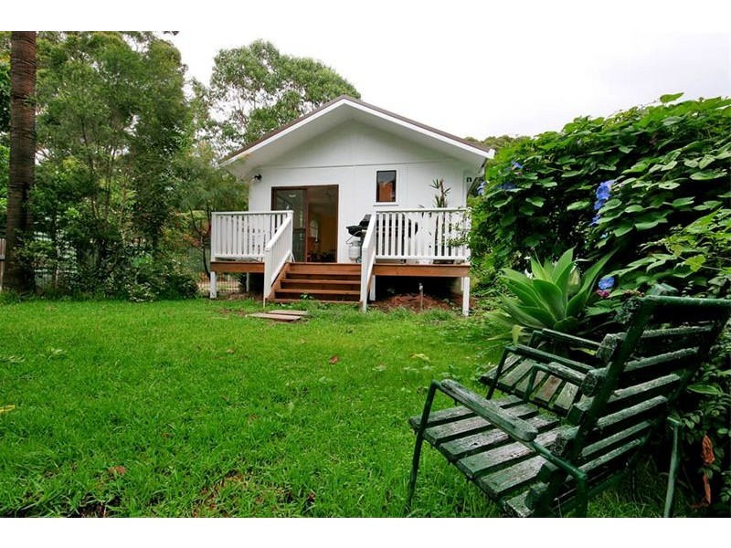 18b  Pass Avenue, Thirroul NSW 2515