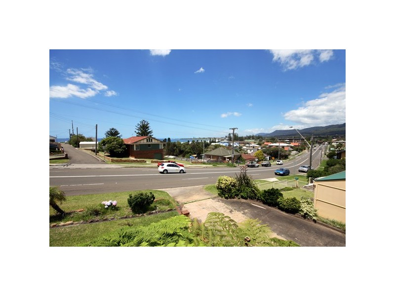 176  Lawrence Hargrave Drive, Thirroul NSW 2515