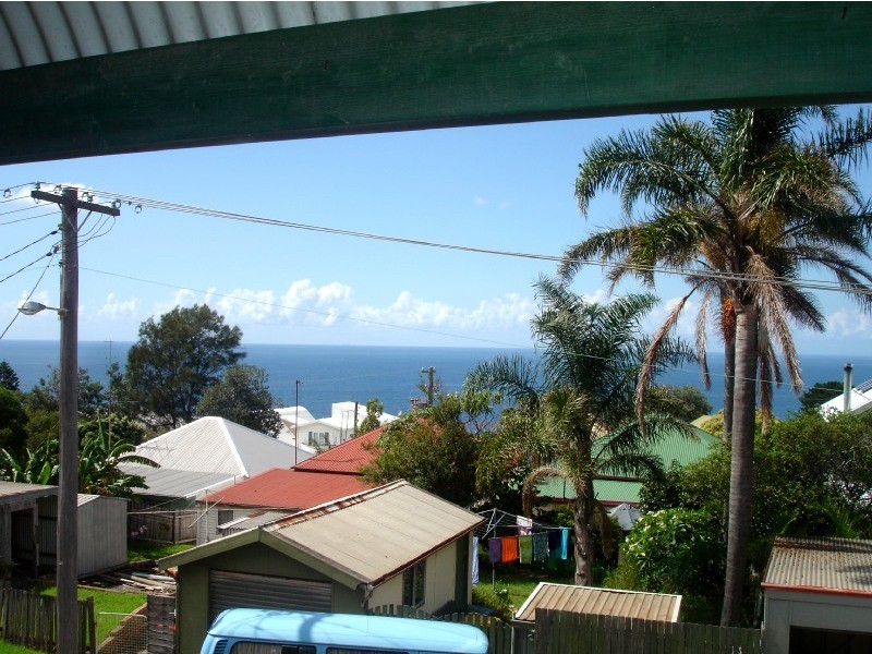 16  Railway Terrace, Scarborough NSW 2515