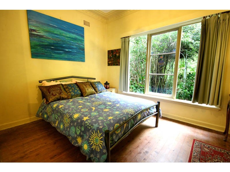 54  Railway Avenue, Austinmer NSW 2515