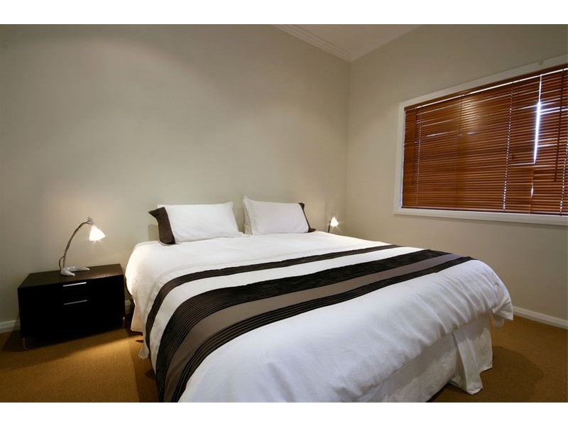 13 Arthur Street, Thirroul NSW 2515